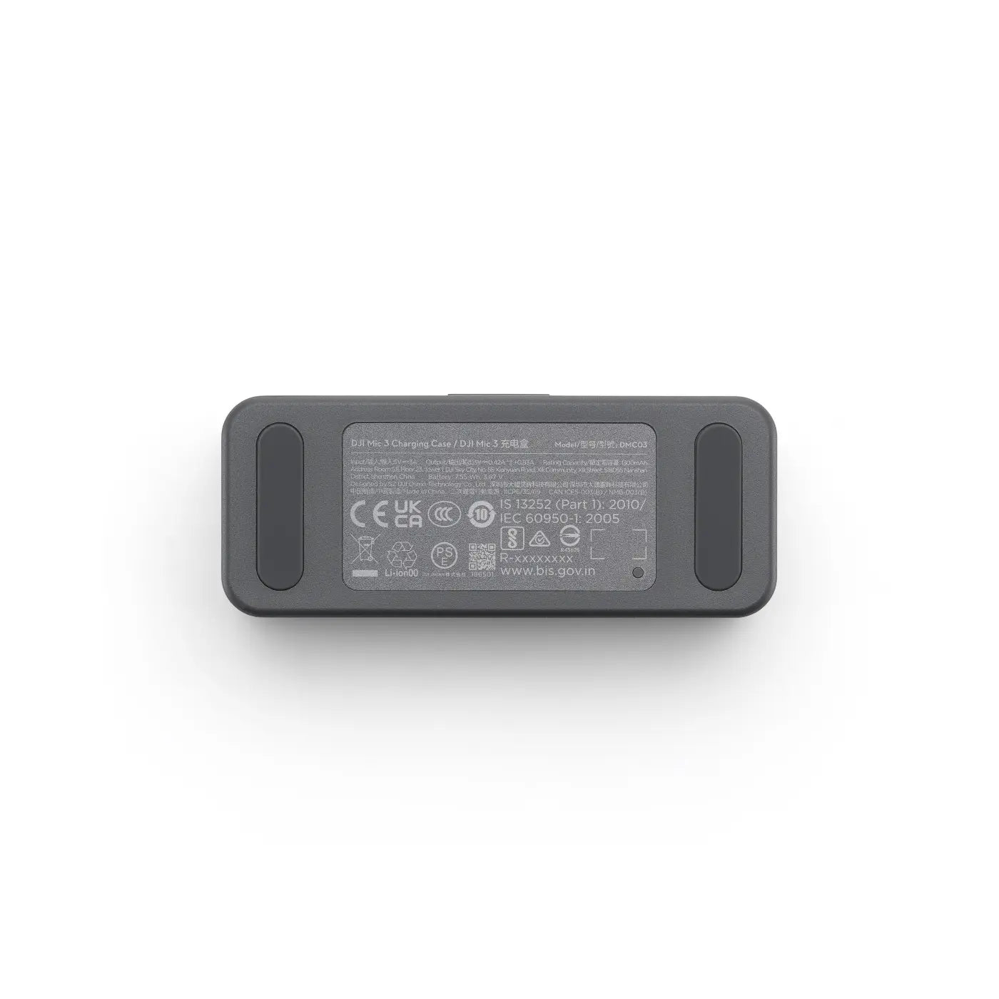 DJI Mic 3 Charging Case bottom