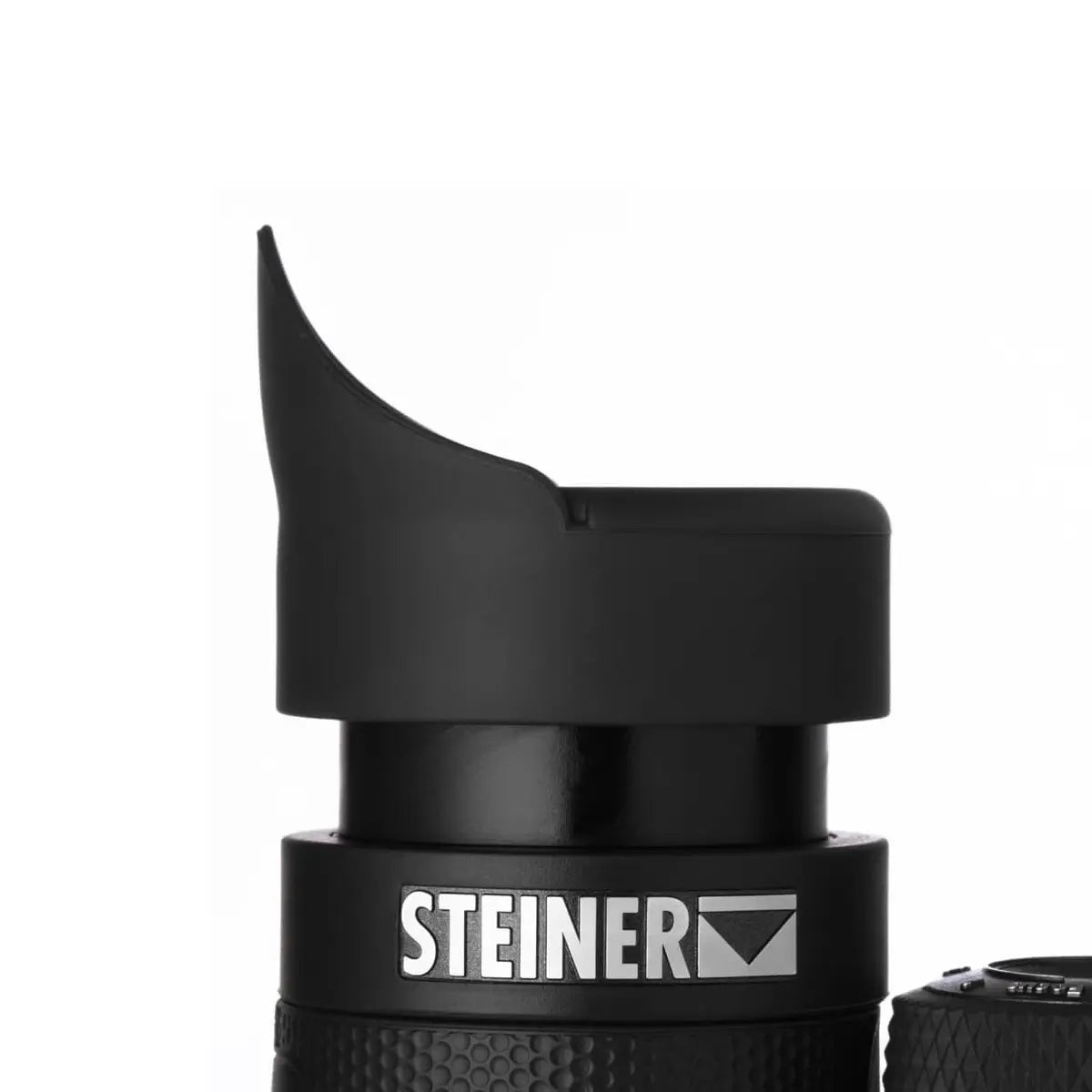 Steiner SkyHawk 4.0 8x32 Binoculars close up of eyepiece