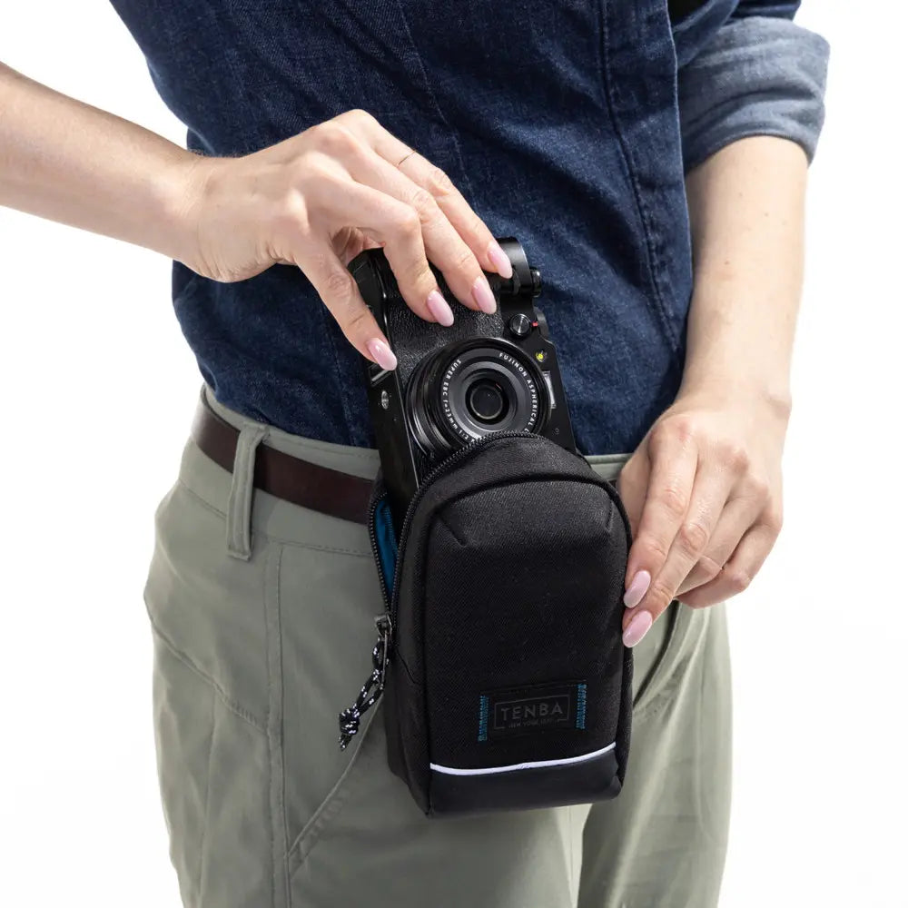 Tenba Skyline v2 4 Pouch – Black