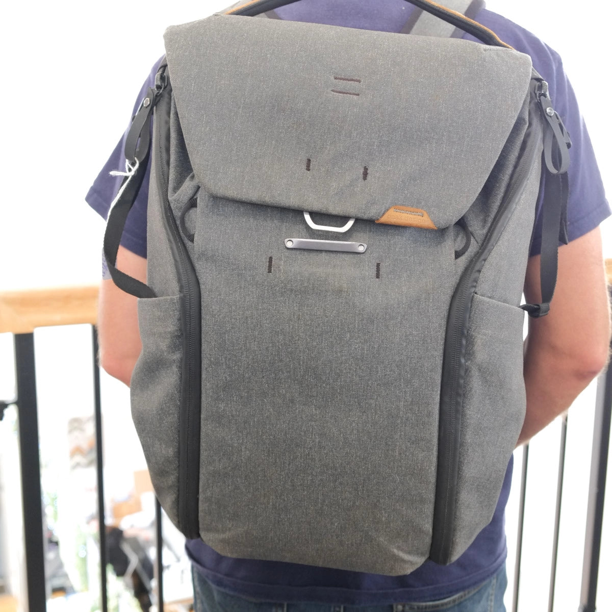 Used Peak Design Everyday Back Pack 30L Charcoal V1 - Front angle