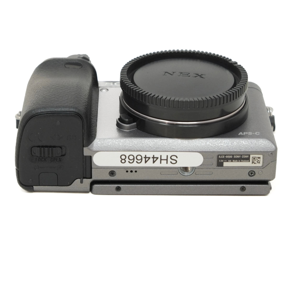 Used Sony A6000 Mirrorless camera in Graphite Grey - bottom angle