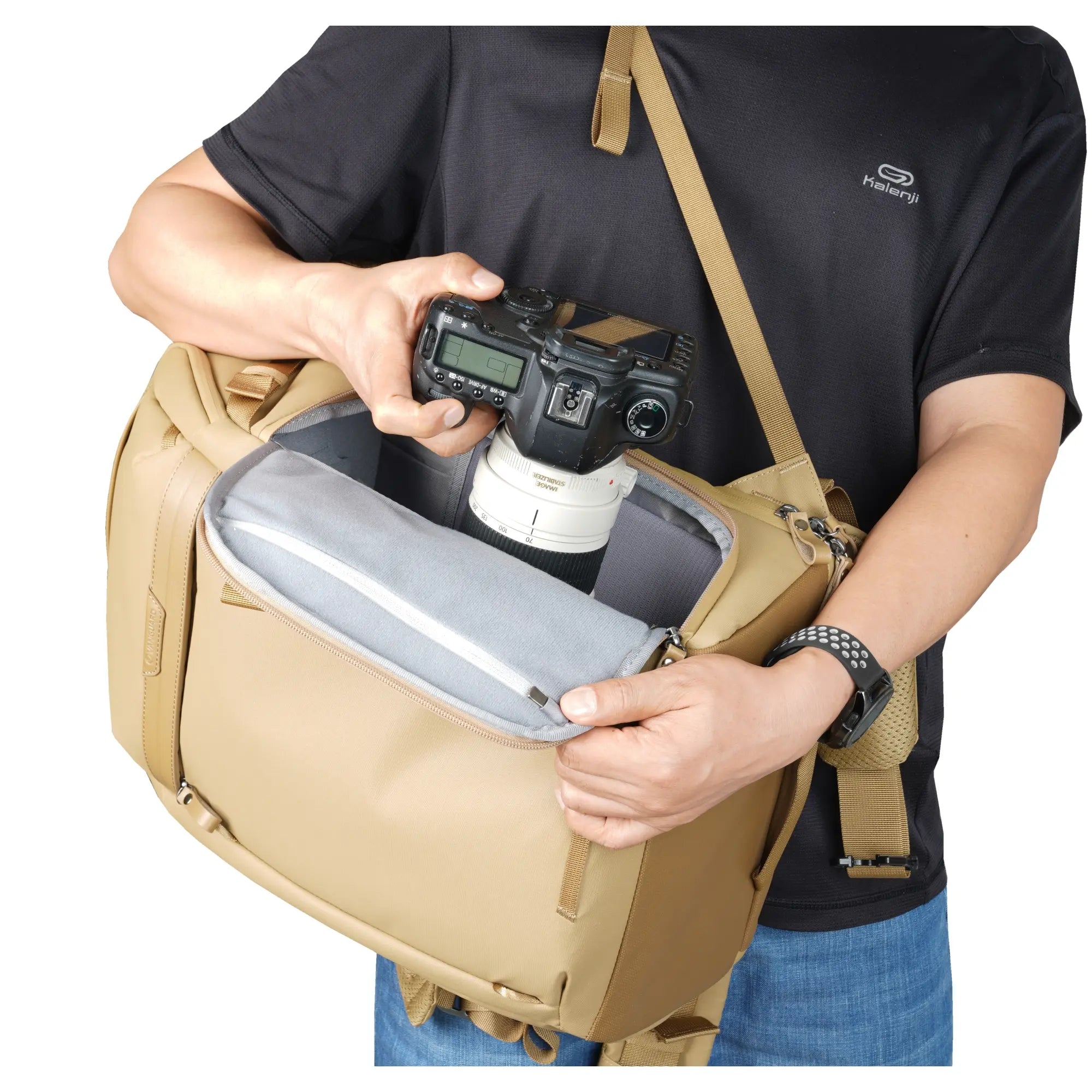 Vanguard VEO Metro B25L Camera Backpack - Beige