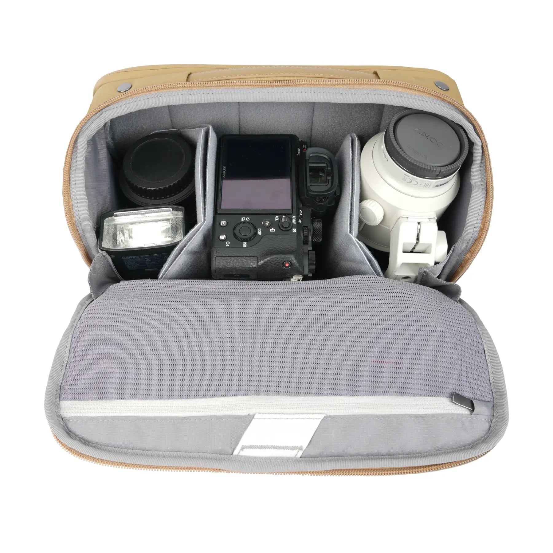 Vanguard VEO Metro S7L Camera Shoulder Bag - Beige