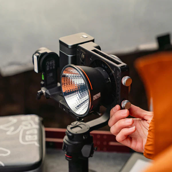 Zhiyun MOLUS X100 COB Light Pro kit