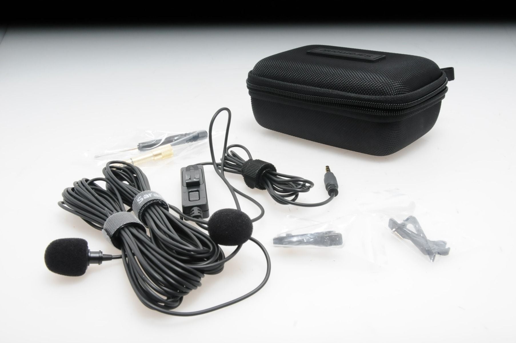Used Saramonic Lavalier Microphone for DSLR cameras (Boxed SH36706)