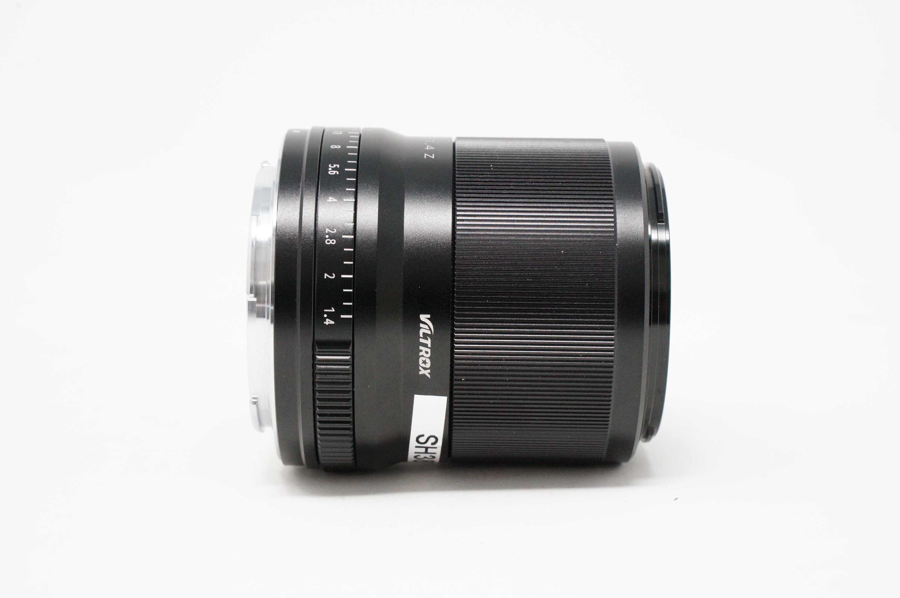 Used Viltrox 23mm F1.4 AF lens in Nikon Z fitting (Boxed SH38965)