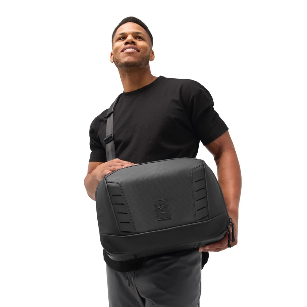 Gomatic McKinnon Messenger 13L on model