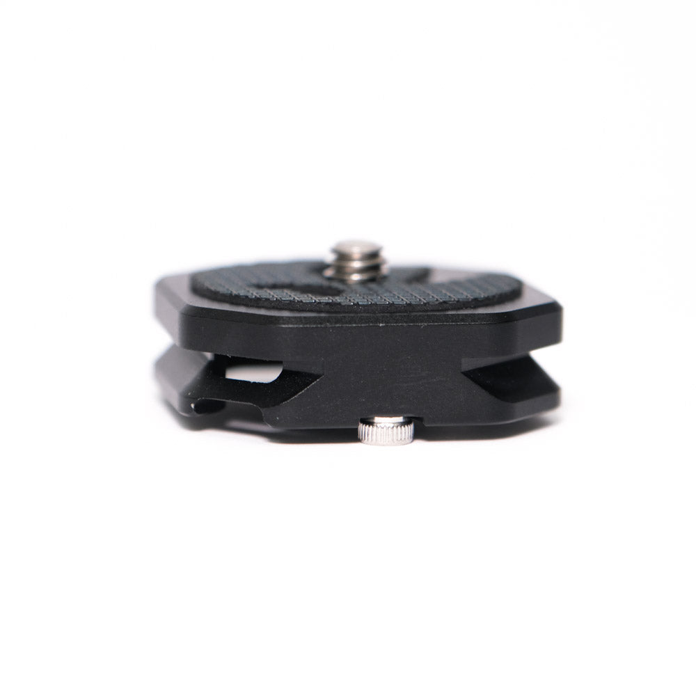 Product Image of 3 LEGGED THING OCTA PLATE DARKNESS