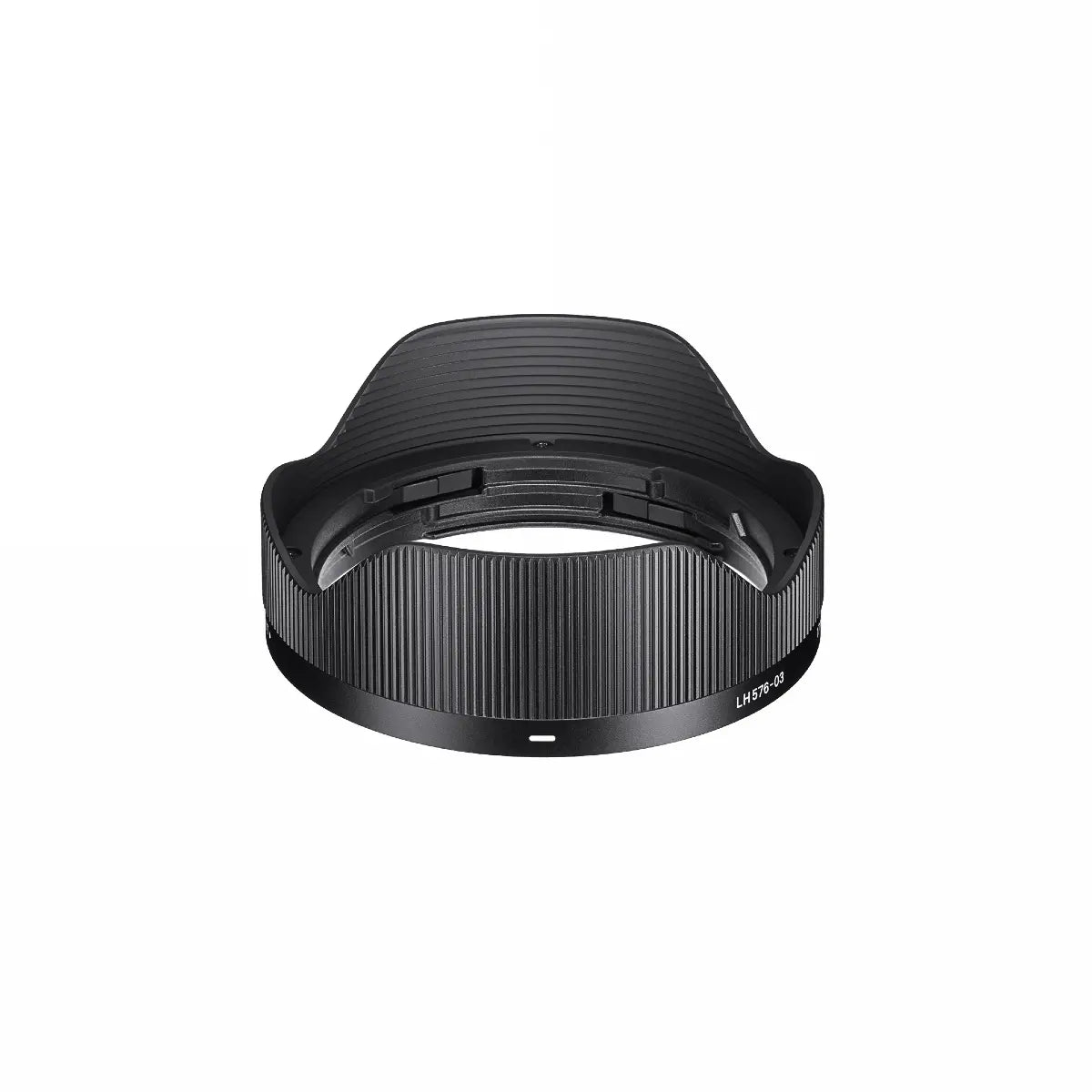 Sigma AF 17mm F/4 DG I Contemporary Lens - Sony E Fit lens hood