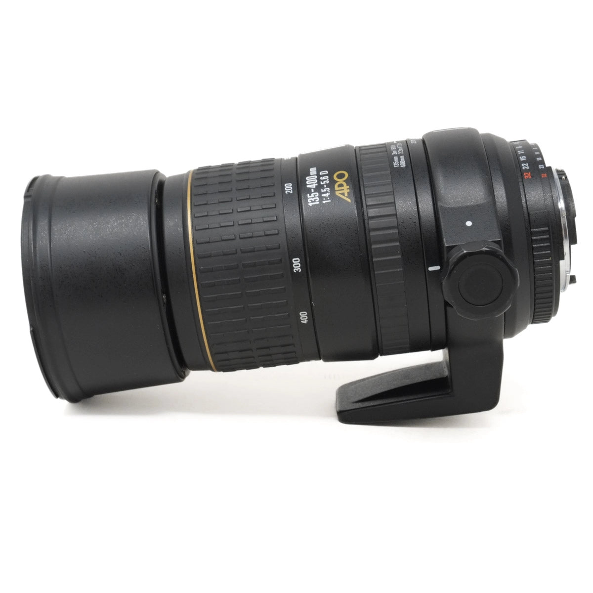 Used Sigma 135-400mm F4.5-5.6 APO lens in Nikon F Mount - side angle 