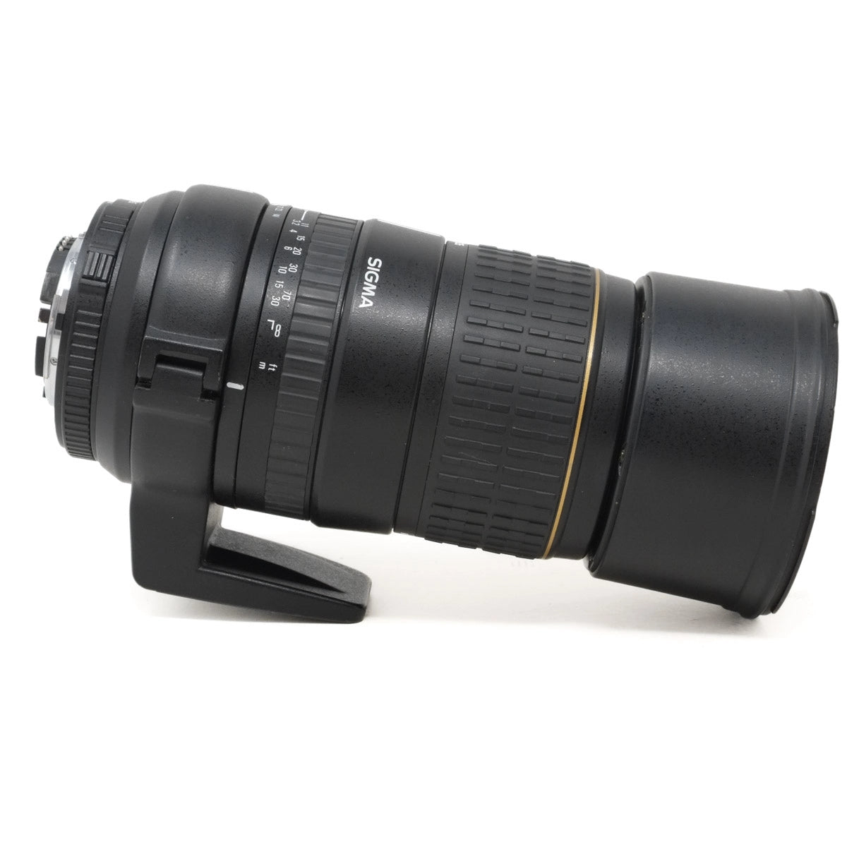 Used Sigma 135-400mm F4.5-5.6 APO lens in Nikon F Mount - side angle 