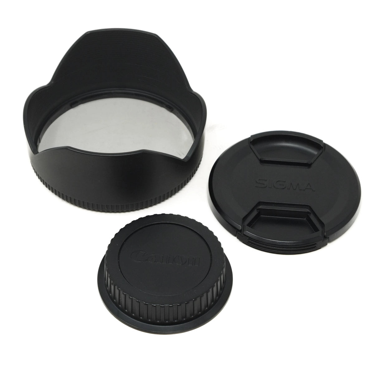 Used Sigma 50mm F1.4 EX DG Lens in Canon EF Fitting - lens hood and caps