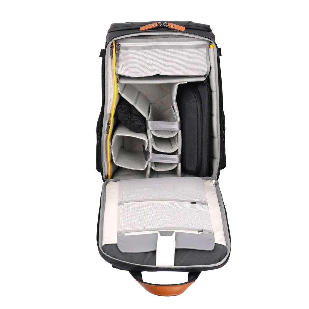Vanguard VEO City B46 Navy Backpack - 21 Litre