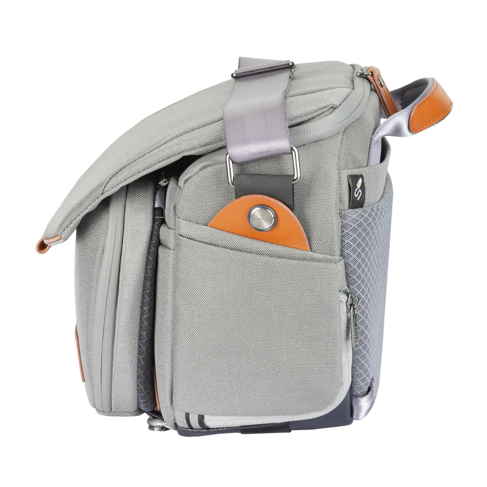 Vanguard VEO City S30 Grey Shoulder Bag - 8 Litres