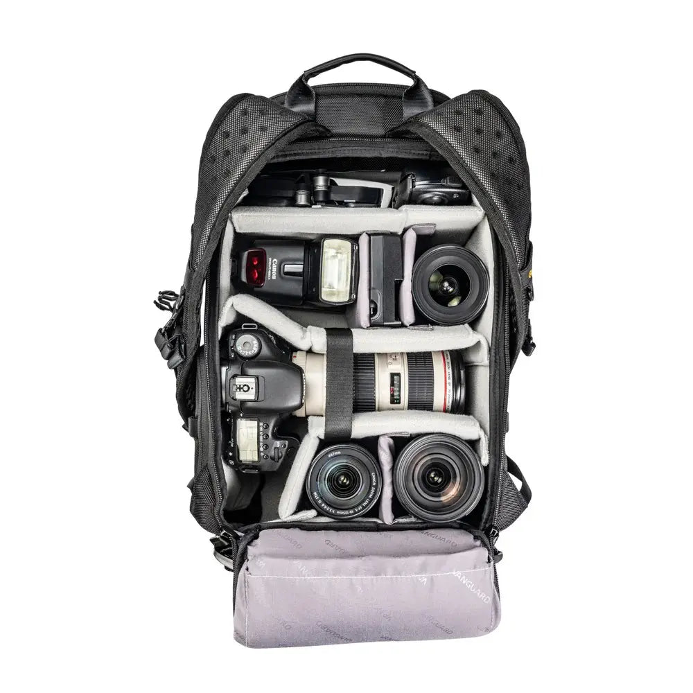 Vanguard VEO SELECT 46BR Slim Backpack - Black