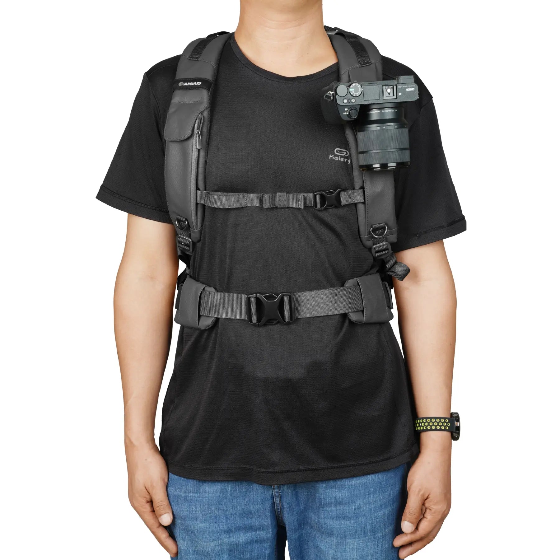 Vanguard VEO Metro B30L Camera Backpack - Black