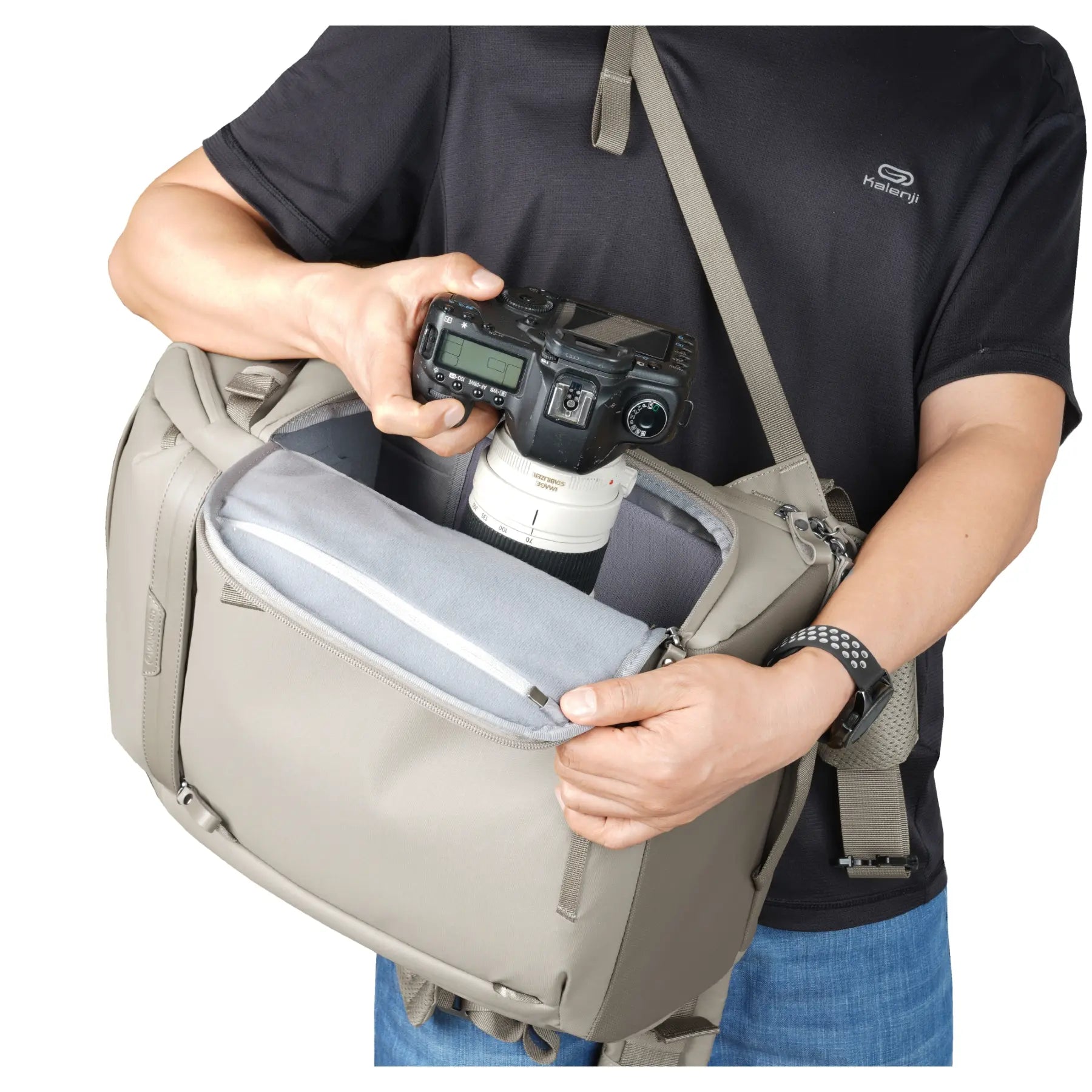 Vanguard VEO Metro B30L Camera Backpack - Cream