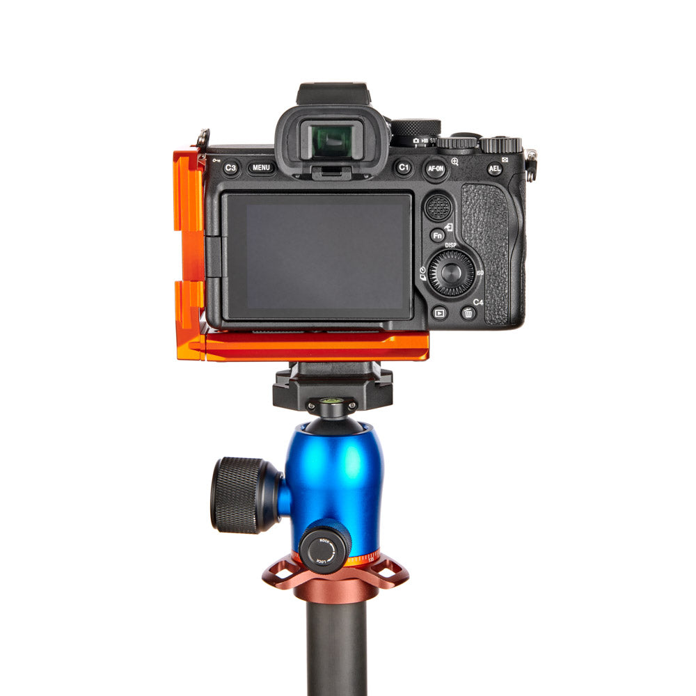 Product Image of 3 legged thing ALFIE-C 105mm Arca L Bracket Copper for Sony A7 IV & Others