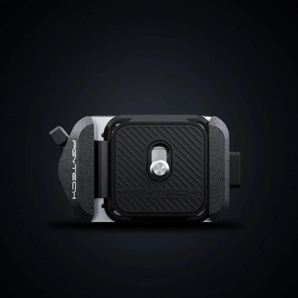 Black camera housing with 'Fototech' branding on a dark background