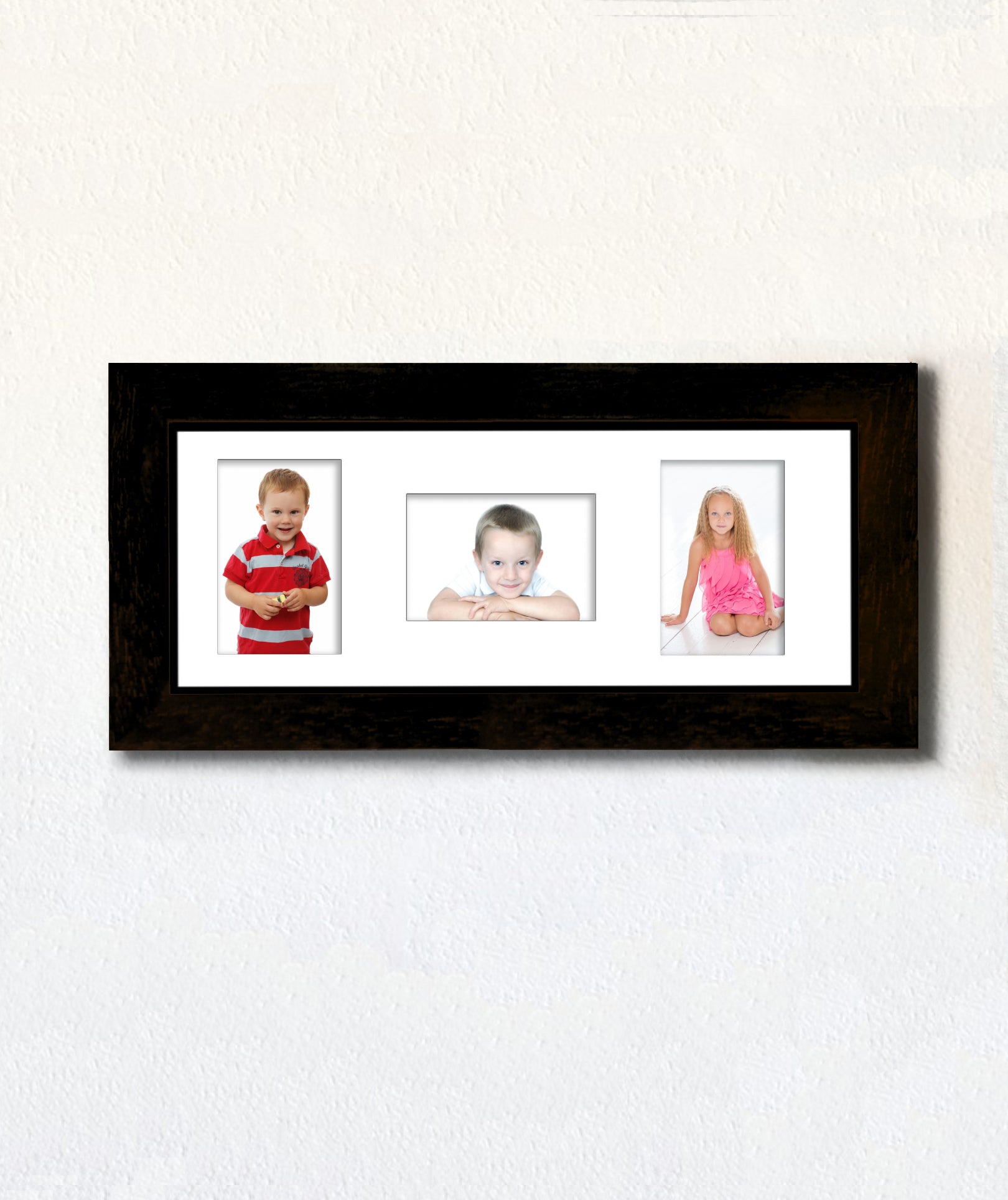 Product Image of Cheltenham 3 Aperture Solid Wood Photo Frame AB5